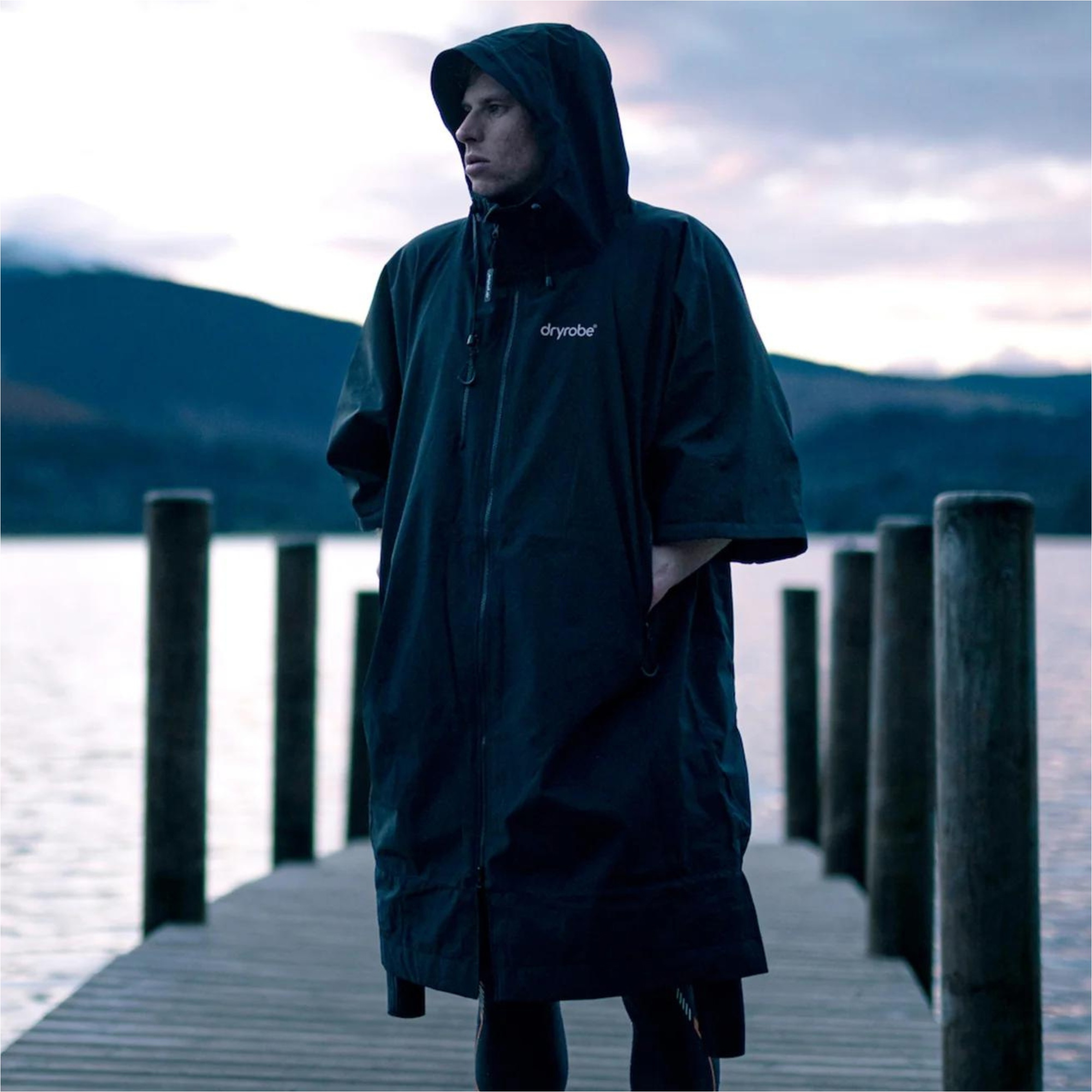 2026 Dryrobe Lite Manica Corta Change Robe AS SS DL BG - Black Grey
